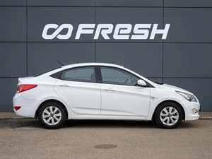 Седан Hyundai Solaris 2016 года, 1100000 рублей, Краснодар