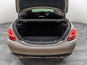 Седан Mercedes-benz C-класс 2018 года, 2700000 рублей, Красноярск