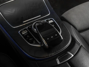 Седан Mercedes-benz E-класс 2019 года, 3199000 рублей, Тюмень
