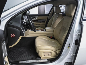 Седан Jaguar XF 2013 года, 1550000 рублей, Ставрополь