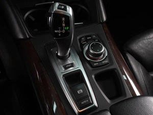 Внедорожник BMW X5 2011 года, 1849000 рублей, Красный Пахарь