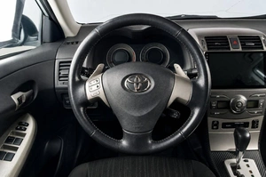 Седан Toyota Corolla 2008 года, 919000 рублей, Челябинск
