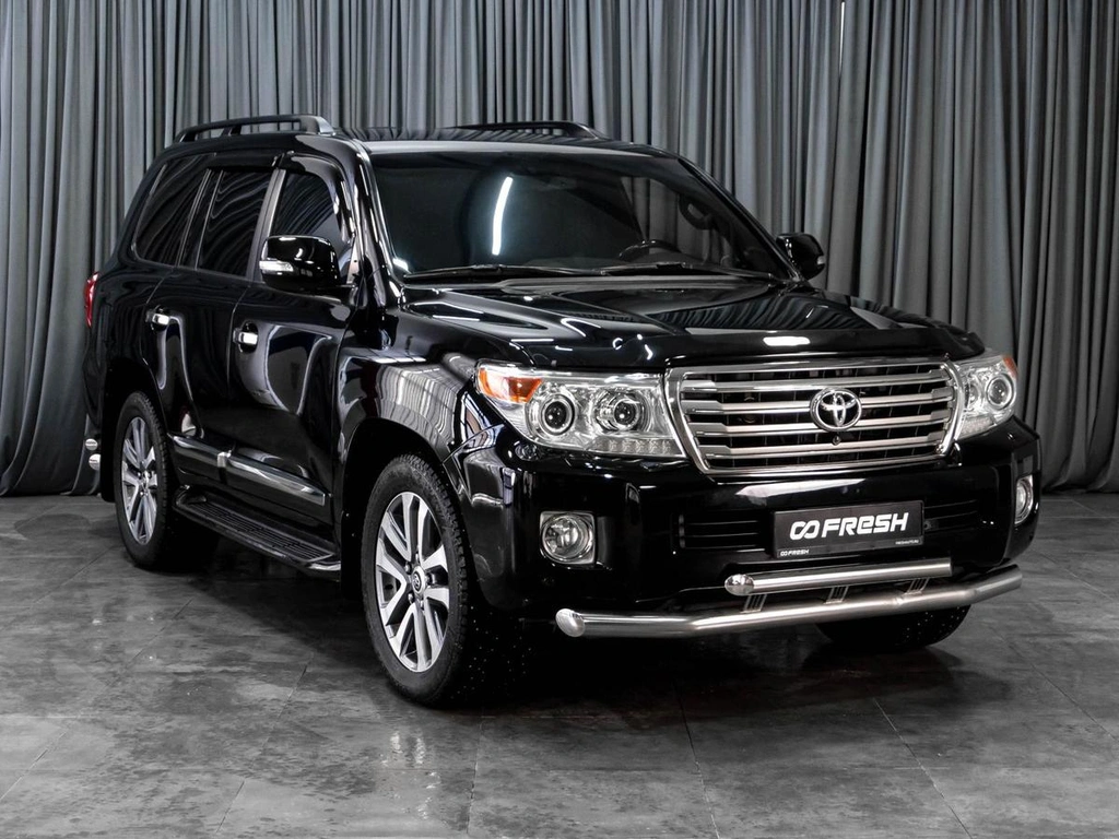 Внедорожник Toyota Land Cruiser 2012 года, 4979000 рублей, Тюмень