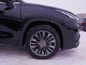 Внедорожник Toyota Highlander 2025 года, 5690000 рублей, Владимир