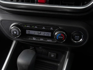 Внедорожник Toyota Raize 2021 года, 2049000 рублей, Тюмень