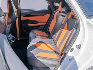 Лифтбек Changan UNI-V 2023 года, 2350000 рублей, Краснодар