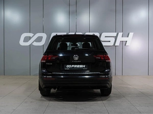 Внедорожник Volkswagen Tiguan 2020 года, 2699000 рублей, Воронеж