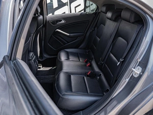 Хетчбэк Mercedes-benz A-класс 2015 года, 1470000 рублей, Краснодар
