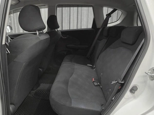 Хетчбэк Honda Fit 2013 года, 950000 рублей, Красноярск