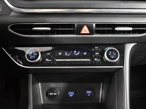 Седан Hyundai Sonata 2020 года, 1748100 рублей, Казань