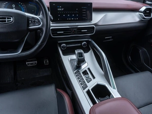 Внедорожник Geely Coolray 2021 года, 1599000 рублей, Саратов
