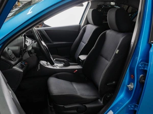 Седан Mazda 3 2011 года, 749000 рублей, Тюмень