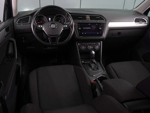 Внедорожник Volkswagen Tiguan 2020 года, 2150000 рублей, Воронеж