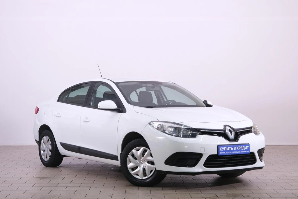 Седан Renault Fluence 2013 года, 799000 рублей, Омск