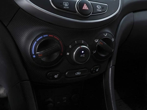 Хетчбэк Hyundai Solaris 2014 года, 960000 рублей, Ростов-на-Дону