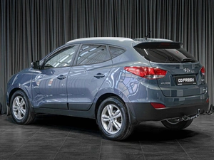 Внедорожник Hyundai ix35 2011 года, 1049000 рублей, Тюмень