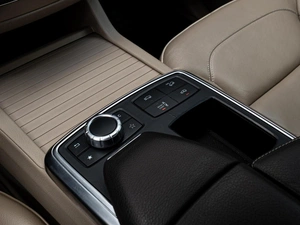 Внедорожник Mercedes-benz M-класс 2013 года, 2240000 рублей, Краснодар