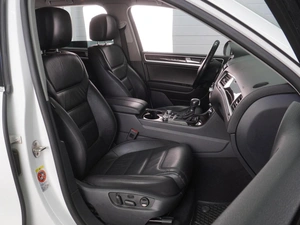 Внедорожник Volkswagen Touareg 2013 года, 2499000 рублей, Воронеж