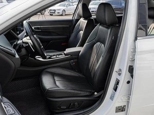 Седан Hyundai Sonata 2023 года, 2940000 рублей, Краснодар