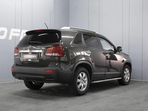 Внедорожник Kia Sorento 2010 года, 1530000 рублей, Омск