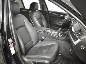 Седан BMW 5 серия 2013 года, 1230100 рублей, Казань