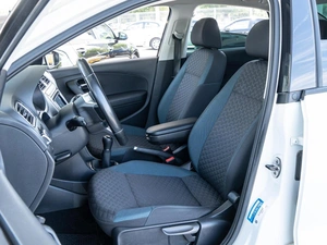 Седан Volkswagen Polo 2019 года, 1300000 рублей, Волгоград