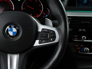 Седан BMW 5 серия 2018 года, 3997077 рублей, Москва