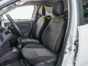 Седан Renault Logan Stepway 2019 года, 999000 рублей, Сургут