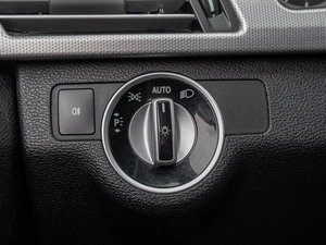 Седан Mercedes-benz E-класс 2011 года, 1650000 рублей, Краснодар