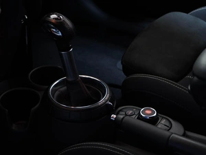 Хетчбэк MINI John Cooper Works 2017 года, 2049077 рублей, Москва