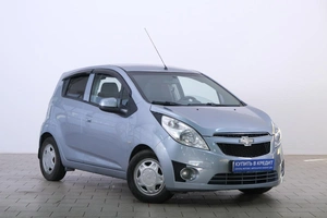 Хетчбэк Chevrolet Spark 2012 года, 539000 рублей, Омск