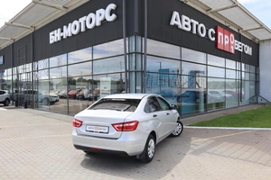 Седан ВАЗ (LADA) Vesta 2019 года, 940000 рублей, Мирное