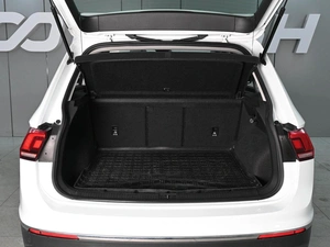 Внедорожник Volkswagen Tiguan 2021 года, 2359000 рублей, Ростов-на-Дону