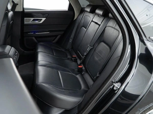 Седан Jaguar XF 2019 года, 2697077 рублей, Москва