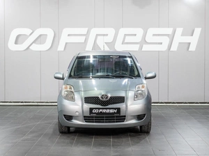 Хетчбэк Toyota Yaris 2006 года, 699000 рублей, Сургут