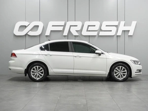 Седан Volkswagen Passat 2018 года, 1696000 рублей, Воронеж