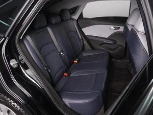 Седан Chevrolet Monza 2023 года, 1899000 рублей, Минеральные Воды