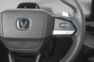 Лифтбек Changan UNI-V 2023 года, 2499000 рублей, Кемерово