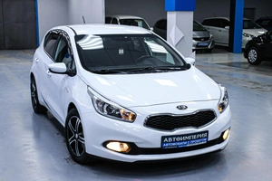 Хетчбэк Kia Ceed 2014 года, 1098000 рублей, Солонцы