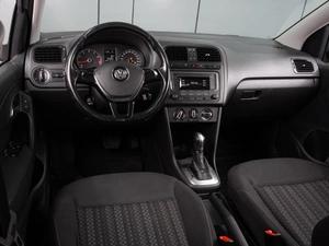 Седан Volkswagen Polo 2017 года, 1199000 рублей, Воронеж