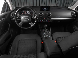 Седан Audi A3 2016 года, 1689000 рублей, Тюмень