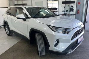Внедорожник Toyota RAV4 2021 года, 3400000 рублей, Красноярск
