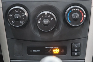 Седан Toyota Corolla 2008 года, 849000 рублей, Омск