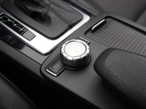 Седан Mercedes-benz C-класс 2011 года, 1603000 рублей, Волгоград