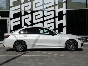 Седан BMW 3 серия 2019 года, 3130000 рублей, Волгоград