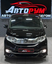 Минивэн Honda Stepwgn Spada 2017 года, 1797000 рублей, Красноярск