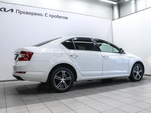 Лифтбек Skoda Octavia 2015 года, 1029000 рублей, Красноярск