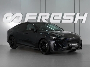 Лифтбек Changan UNI-V 2024 года, 2098000 рублей, Красный Пахарь