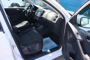 Внедорожник Volkswagen Tiguan 2013 года, 1500000 рублей, Мирное