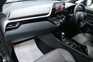 Внедорожник Toyota C-HR 2020 года, 2133000 рублей, Солонцы